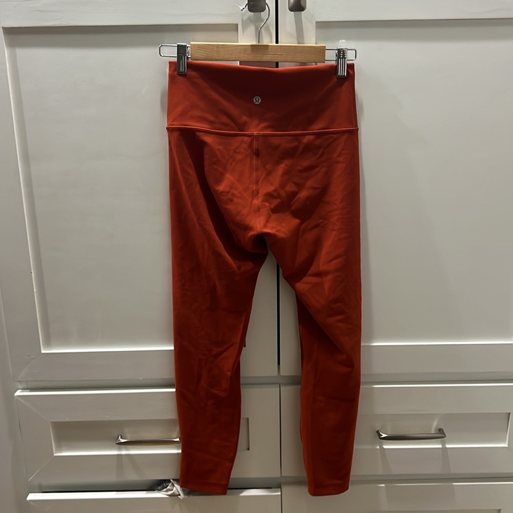 Lululemon leggings 25”